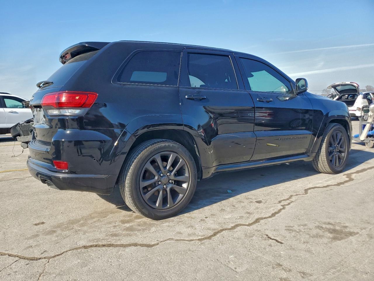 2018 Jeep Grand Cherokee Overland - Фото 3