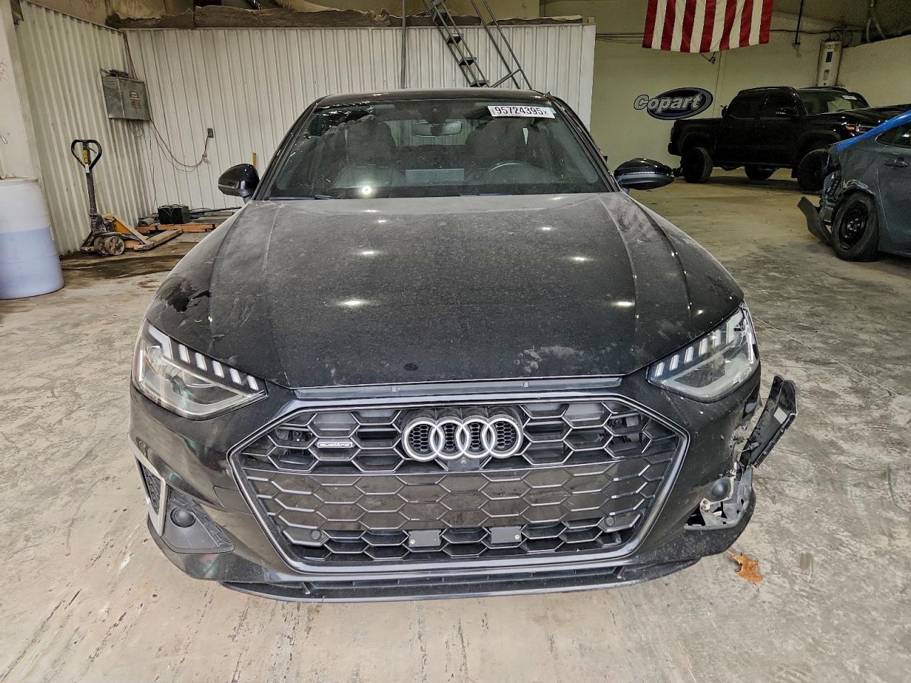 2021 Audi A4 Premium Plus 45 - Фото 5