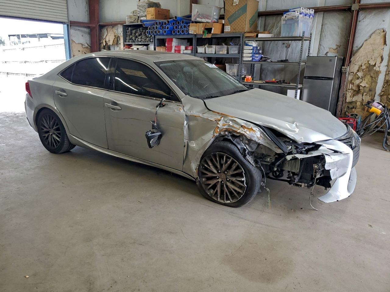 2016 Lexus Is 200T Base - Фото 4
