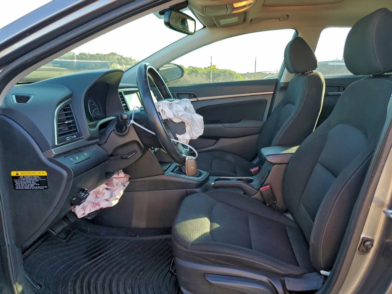 2018 Hyundai Elantra Sel - Фото 7