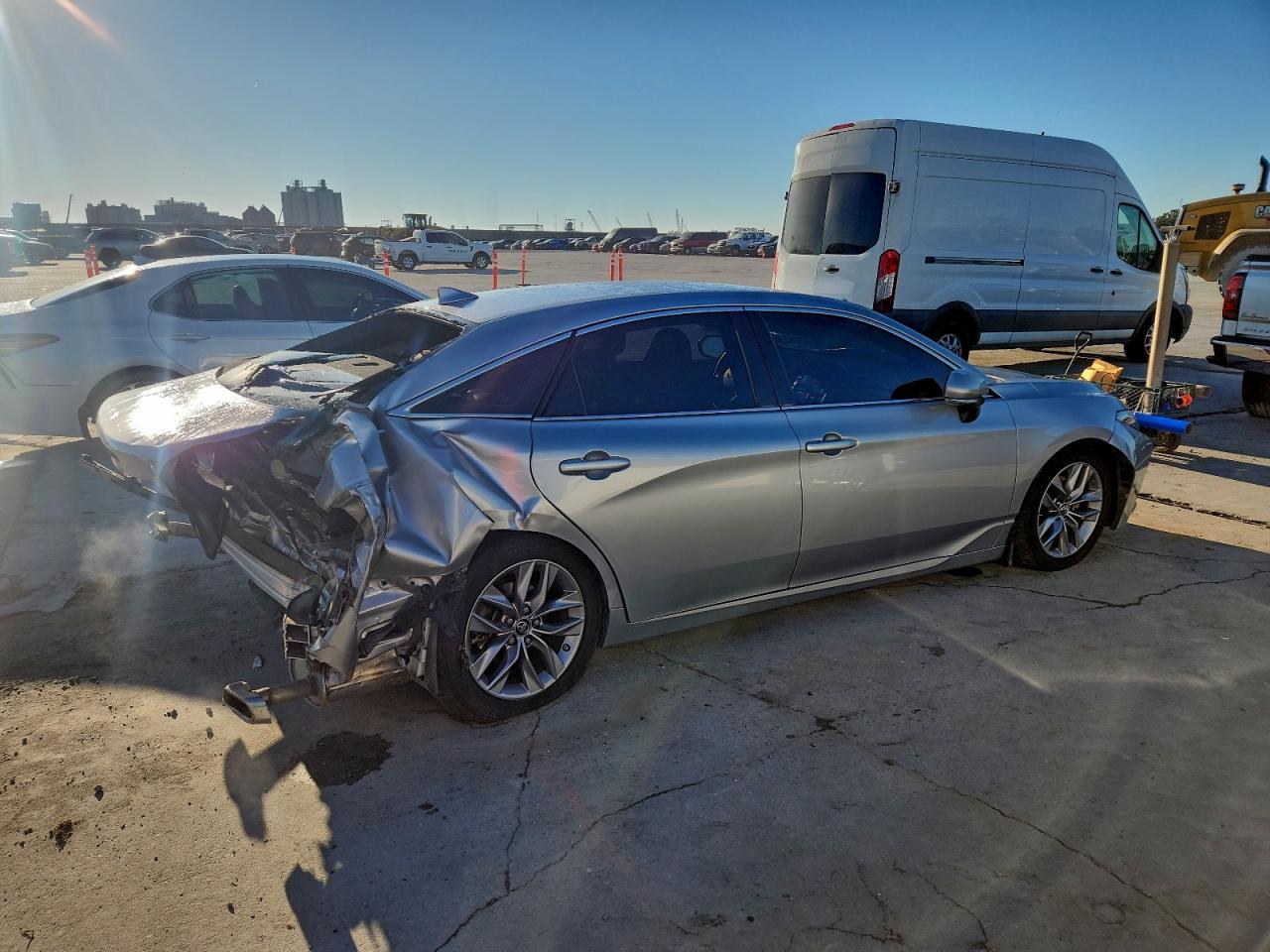 2019 Toyota Avalon Xle - Image 3