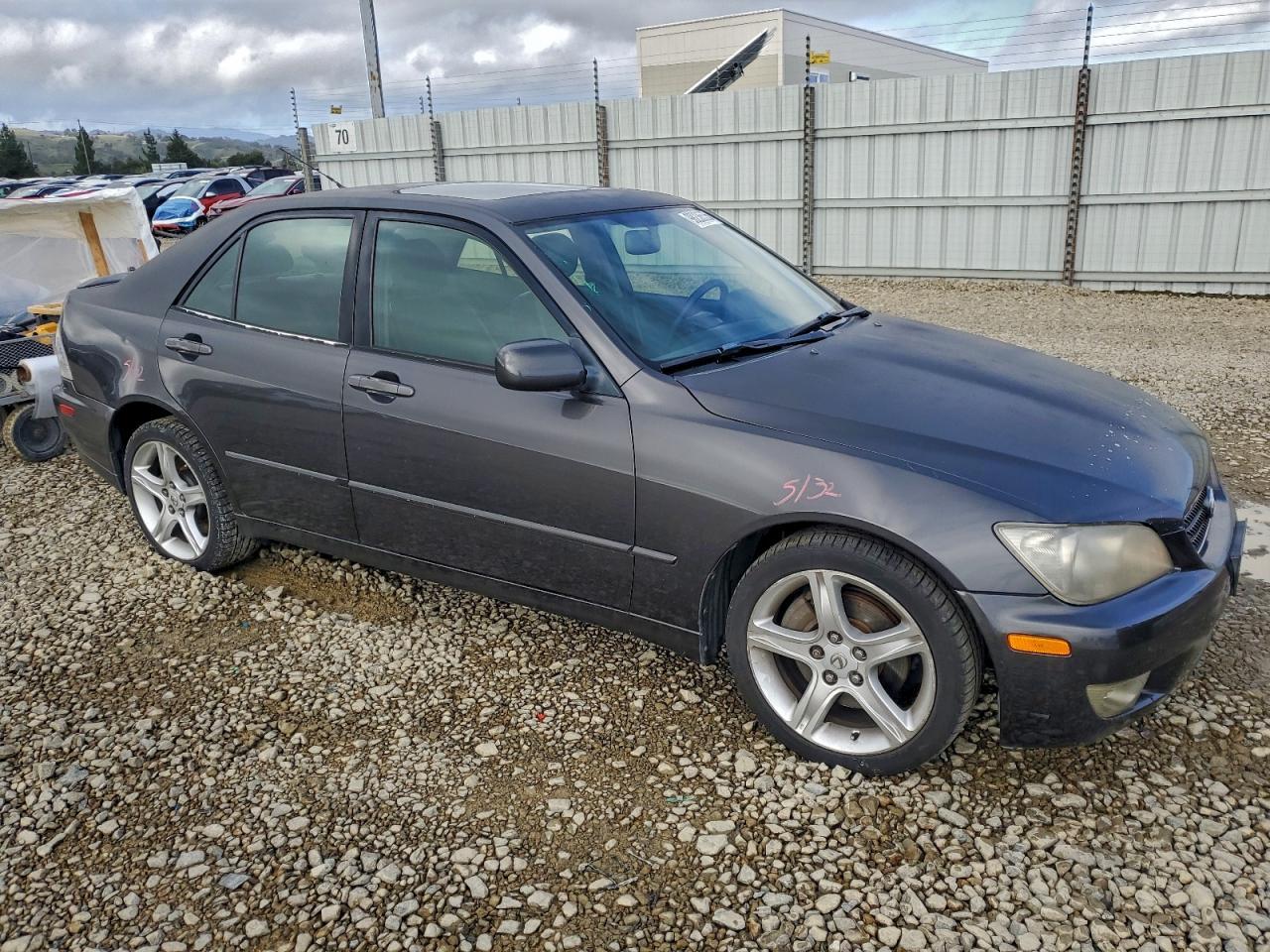 2005 Lexus Is 300 - Image 4