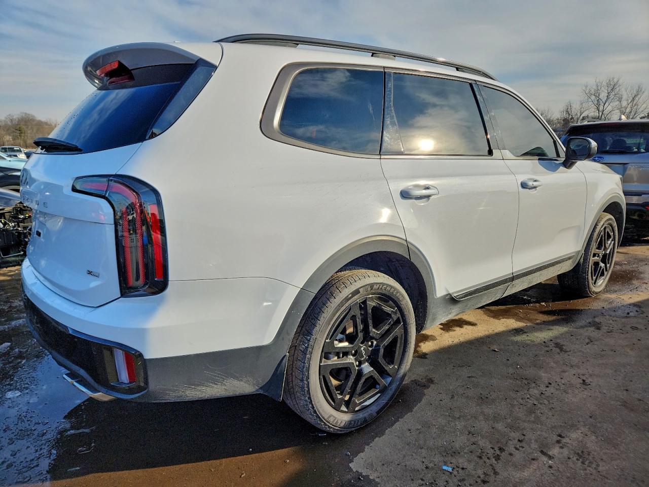 2024 Kia Telluride Ex X-Line - Image 3