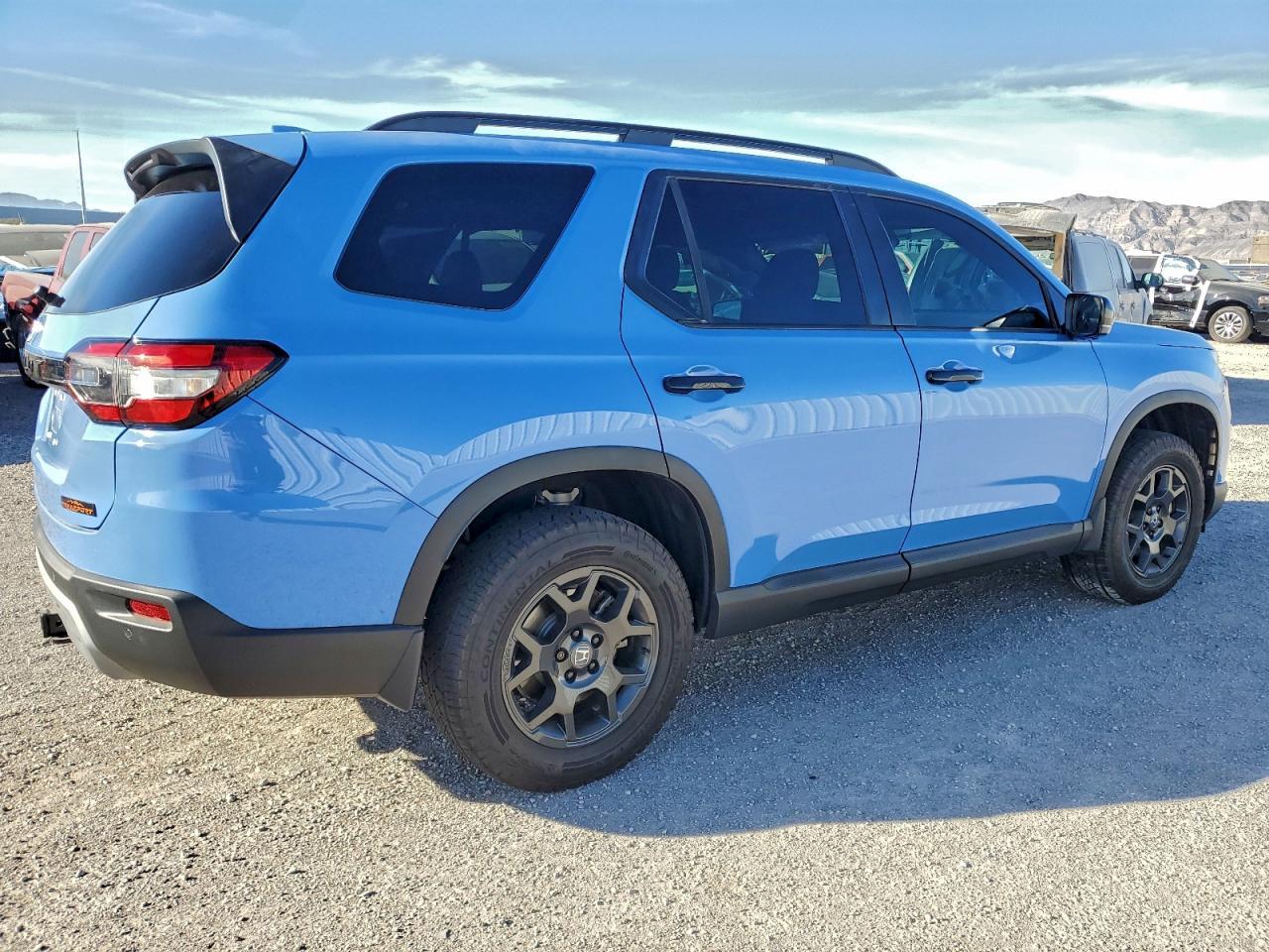 2025 Honda Pilot Trailsport - Фото 3