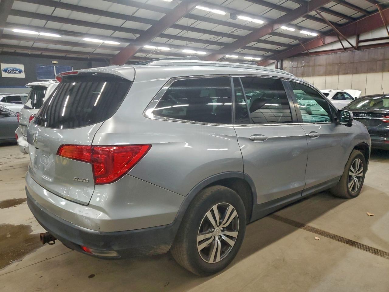2017 Honda Pilot Ex - Фото 3