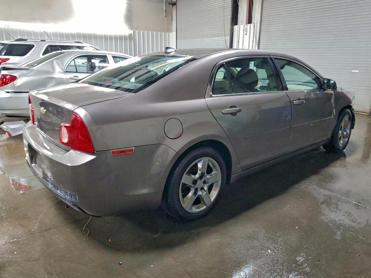 2012 Chevrolet Malibu Ls - Фото 3