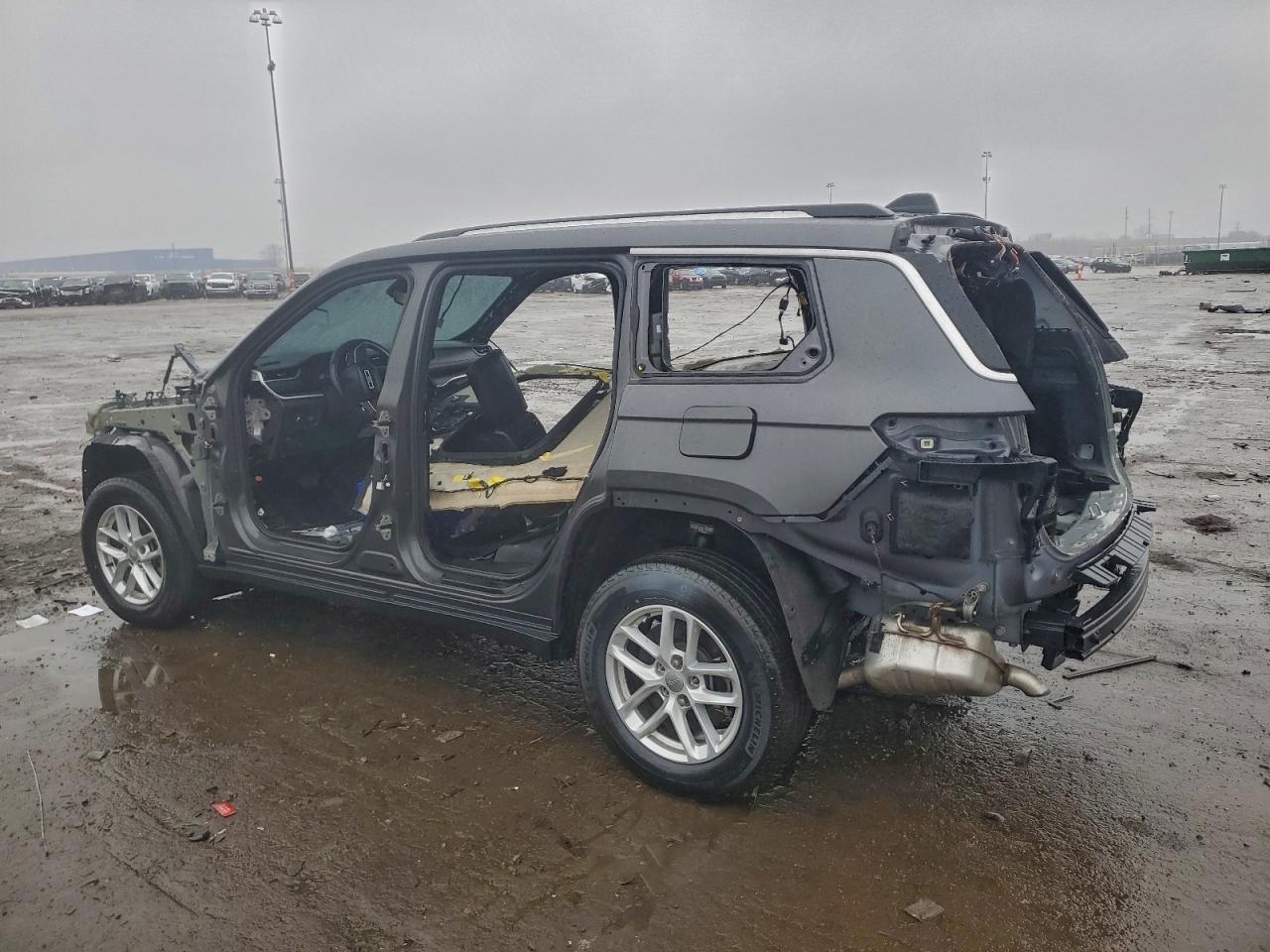 2023 Jeep Grand Cherokee L Laredo - Фото 2