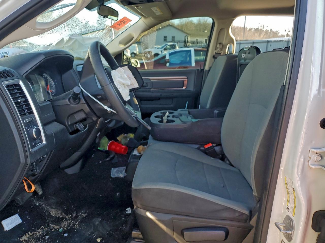 2022 Ram 1500 Classic Slt - Image 7