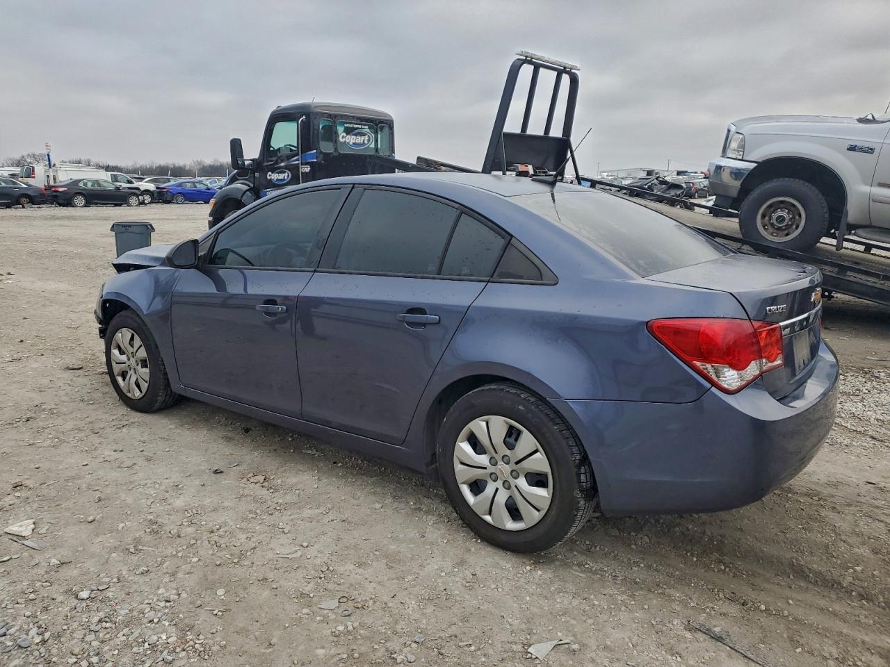 2014 Chevrolet Cruze Ls - Фото 2