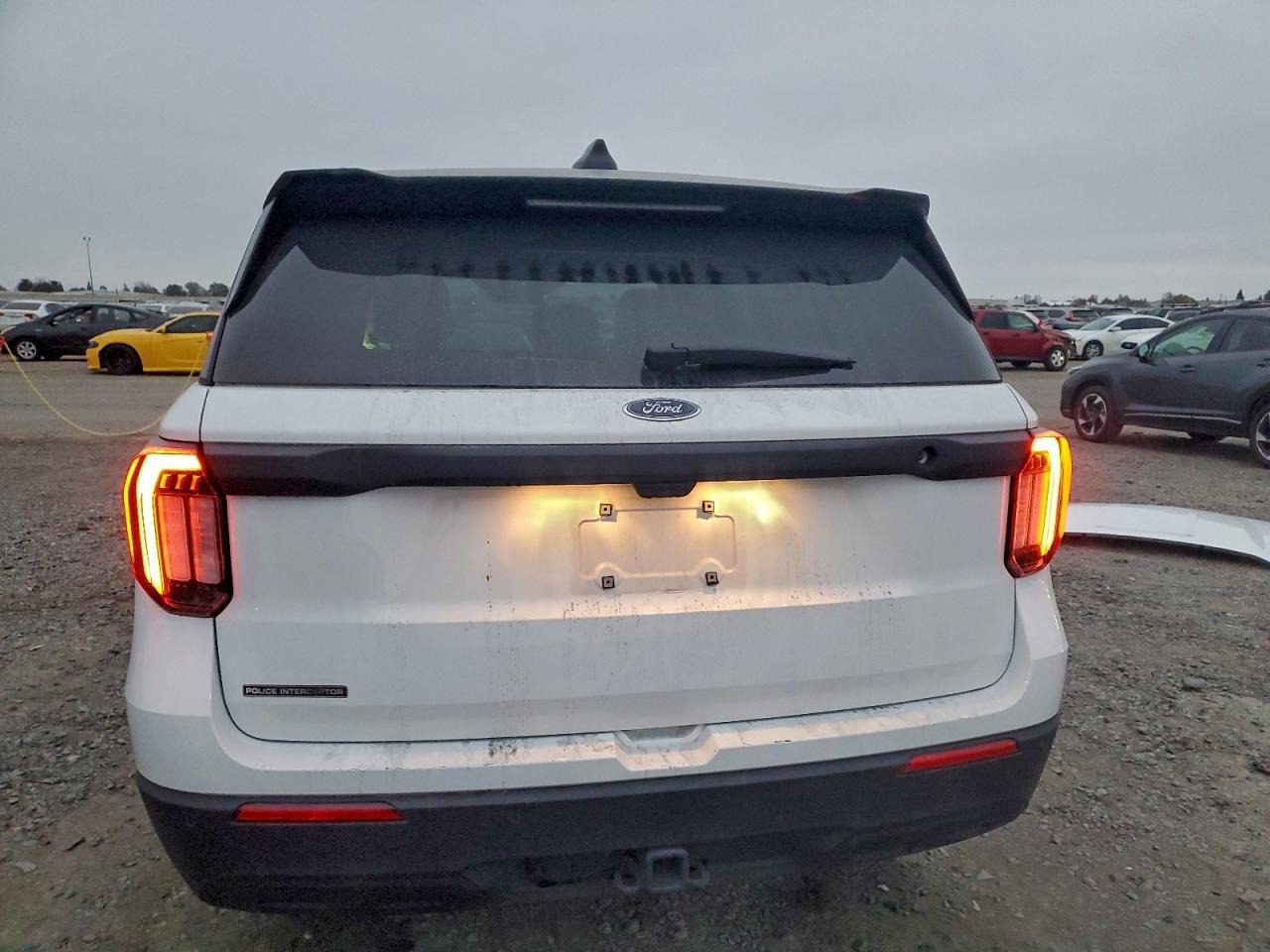 2025 Ford Explorer - Фото 6