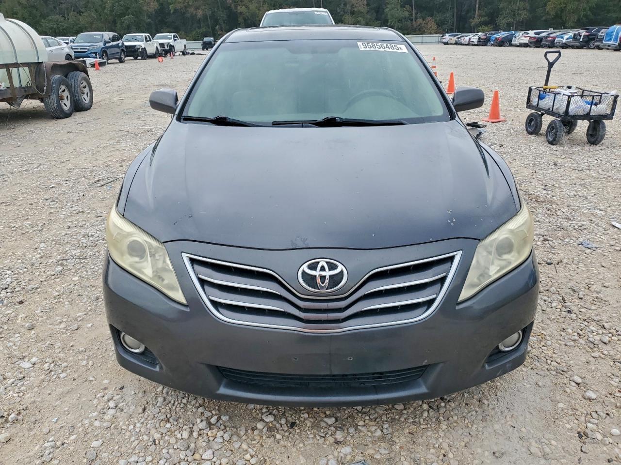 2010 Toyota Camry Se - Фото 5