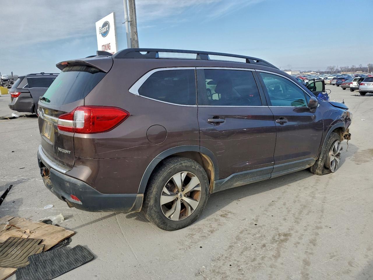 2019 Subaru Ascent Premium - Image 3