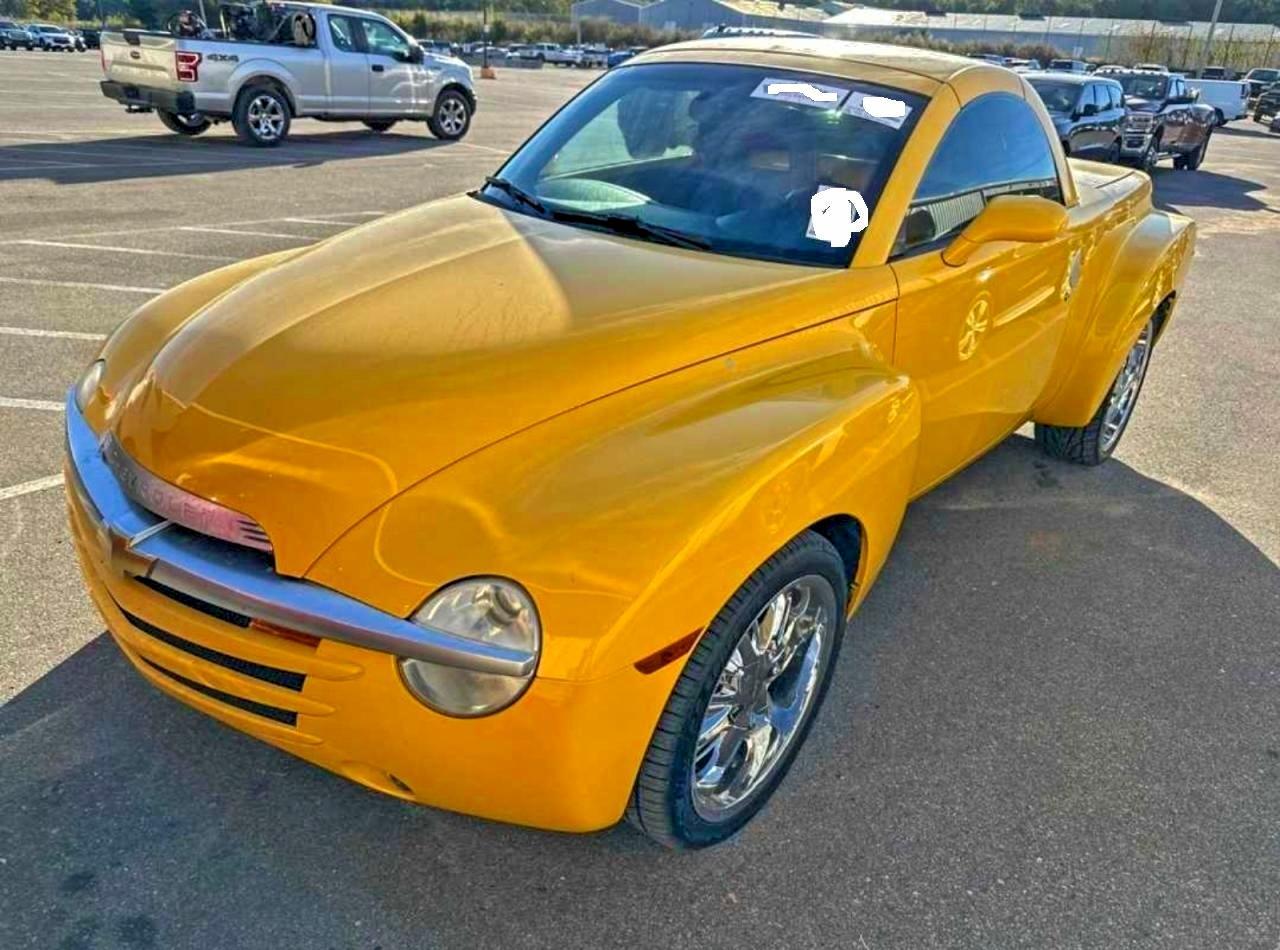 2004 Chevrolet Ssr - Фото 2