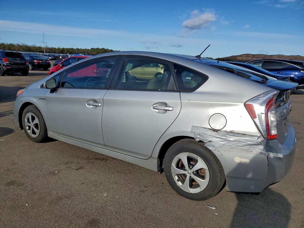 2013 Toyota Prius - Фото 2