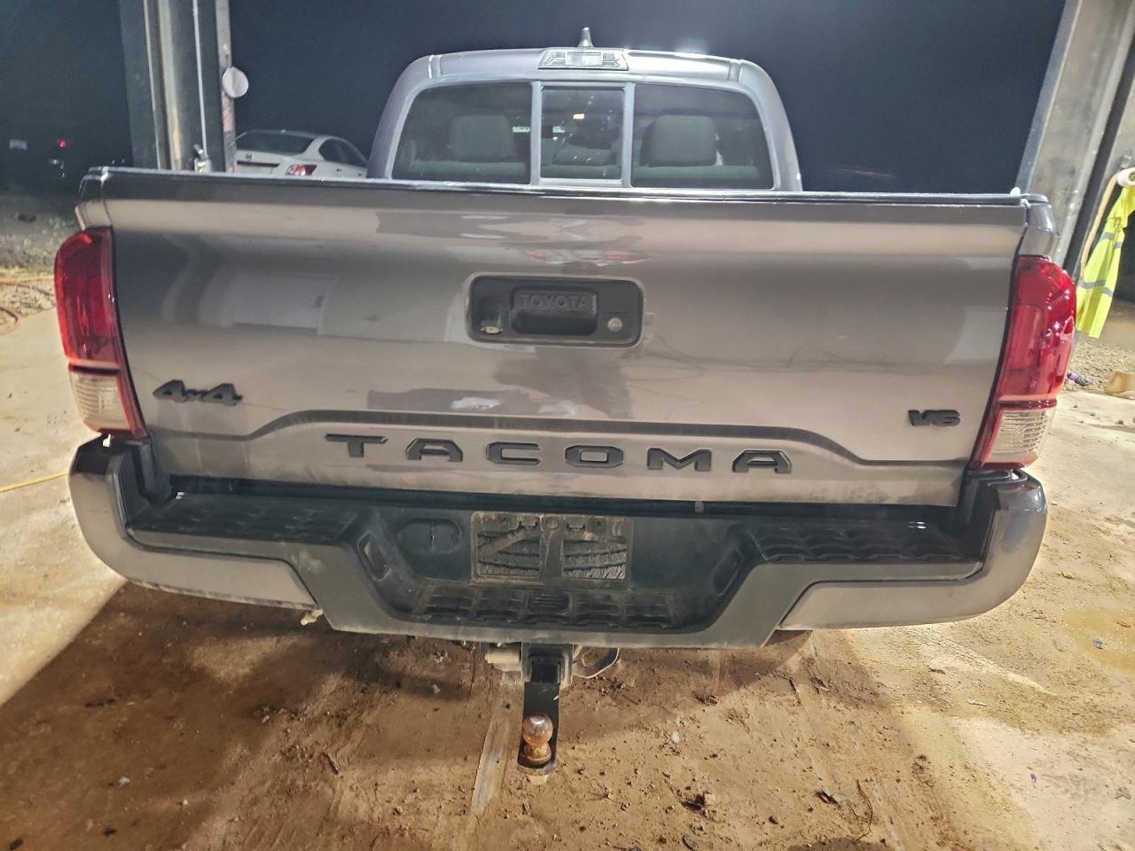 2021 Toyota Tacoma Double Cab - Image 6