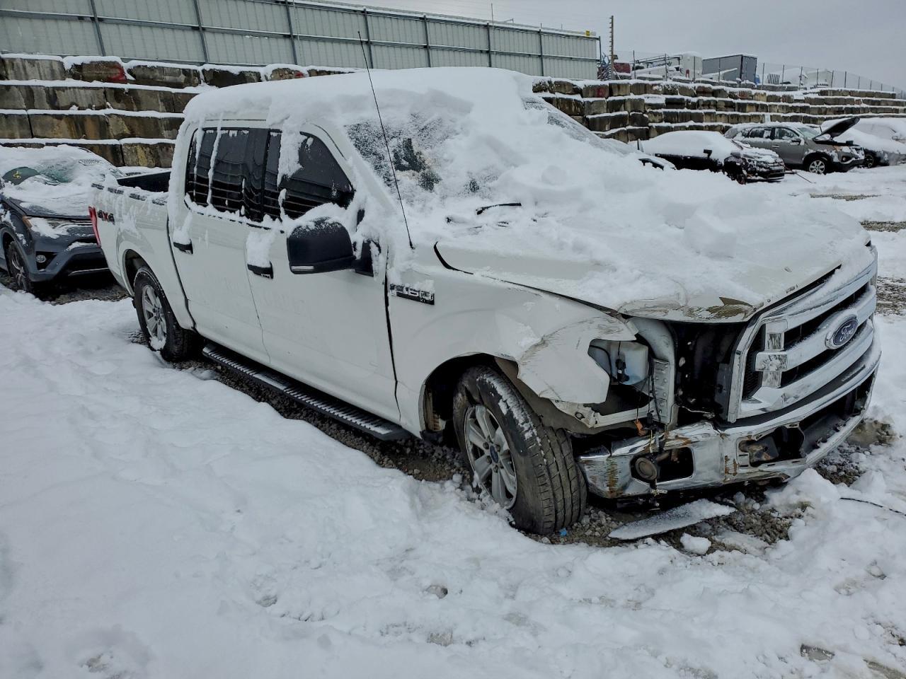 2016 Ford F150 Supercrew - Фото 4