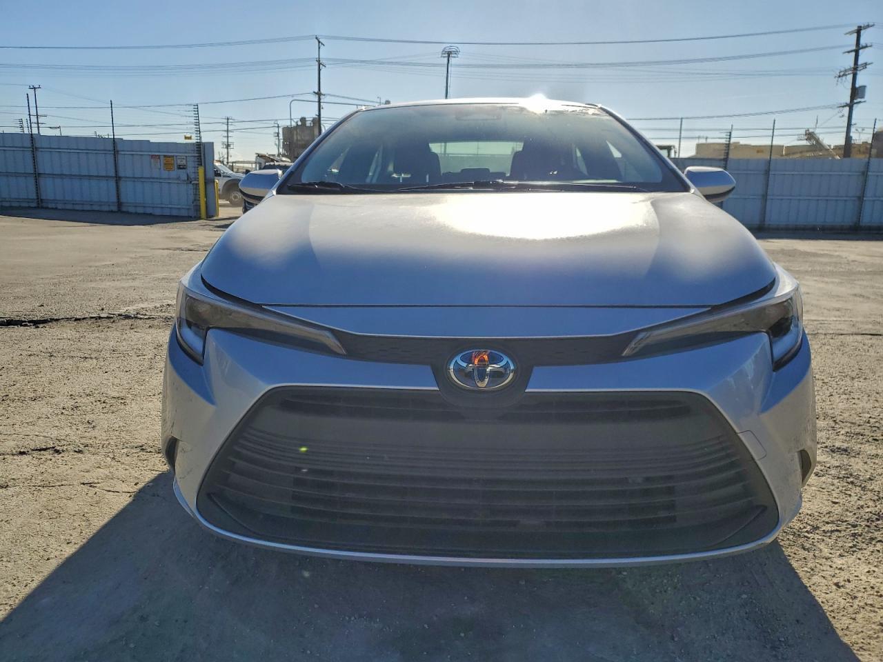 2025 Toyota Corolla Le - Image 5