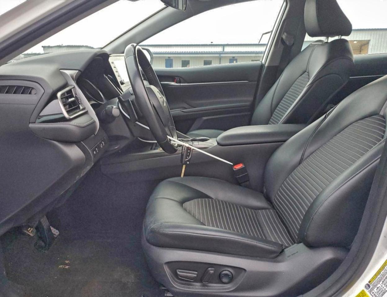 2022 Toyota Camry Se - Фото 7