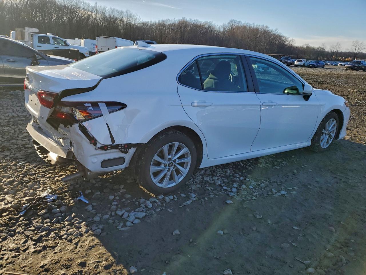 2022 Toyota Camry Le - Image 3