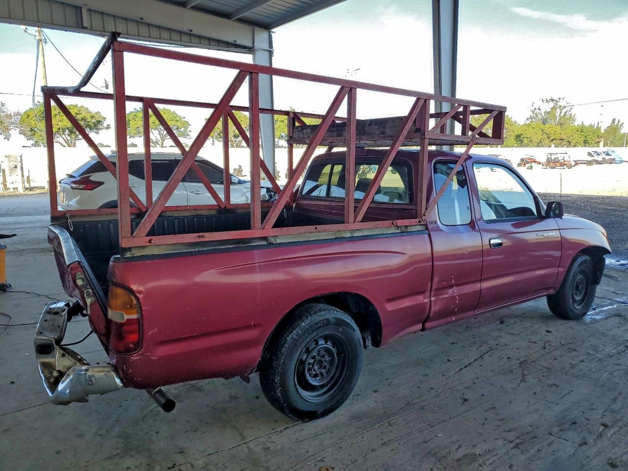 1999 Toyota Tacoma Xtracab - Image 3