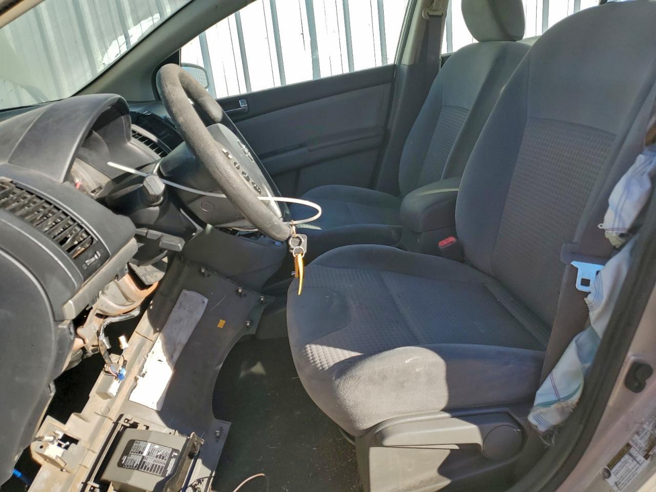 2008 Nissan Sentra 2.0 - Фото 7