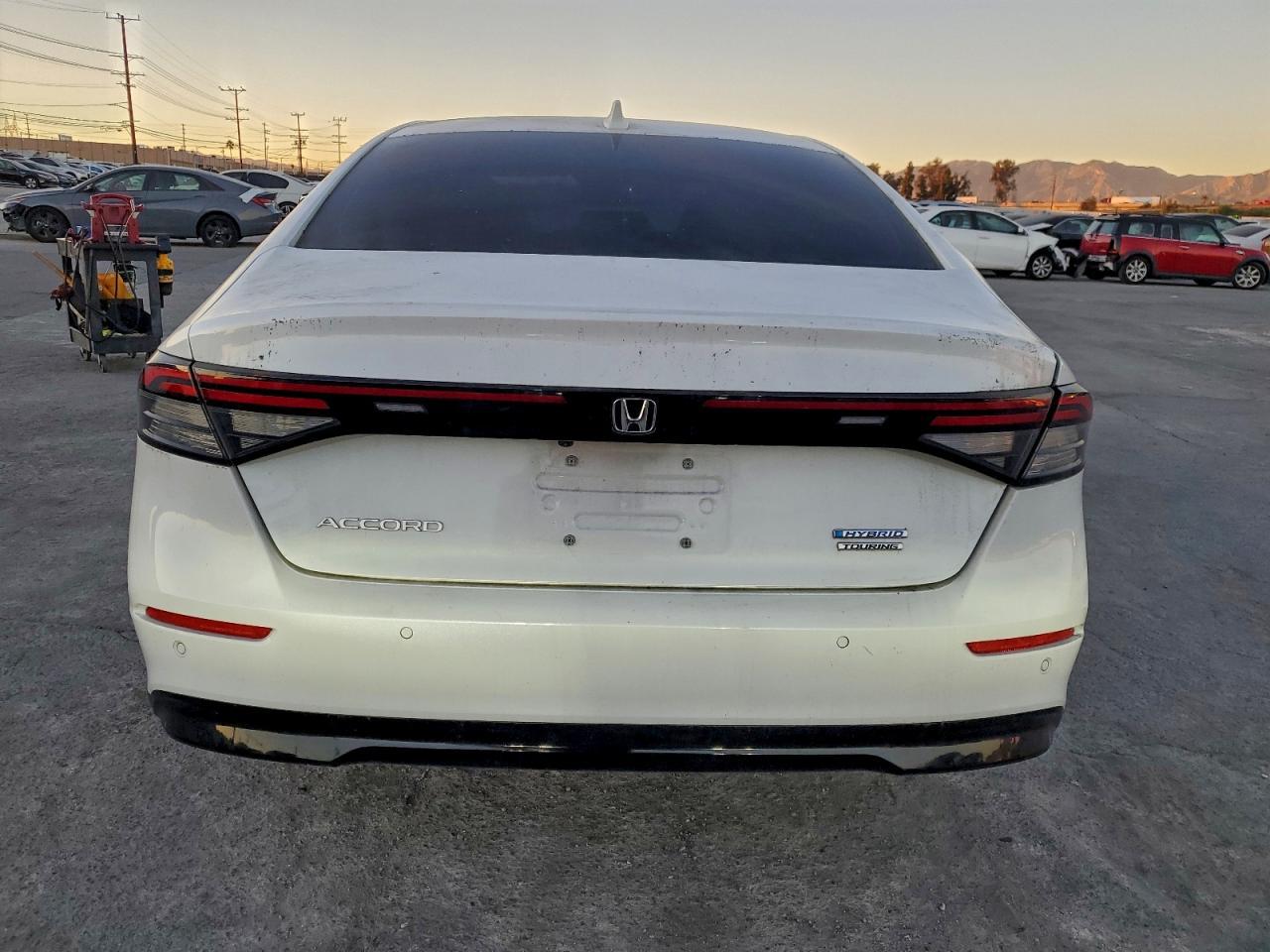 2024 Honda Accord Touring Hybrid - Фото 6