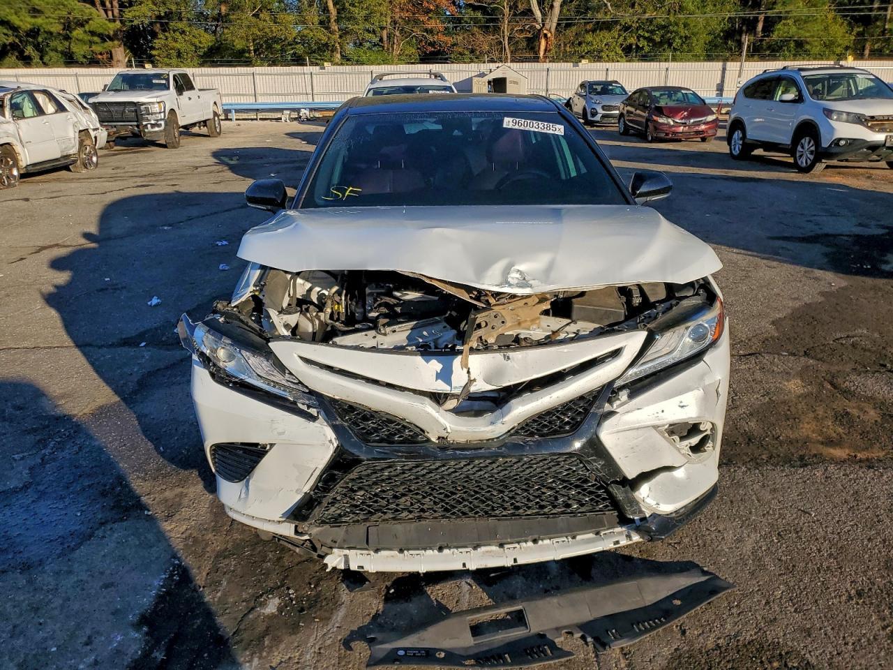 2020 Toyota Camry Xse - Фото 5