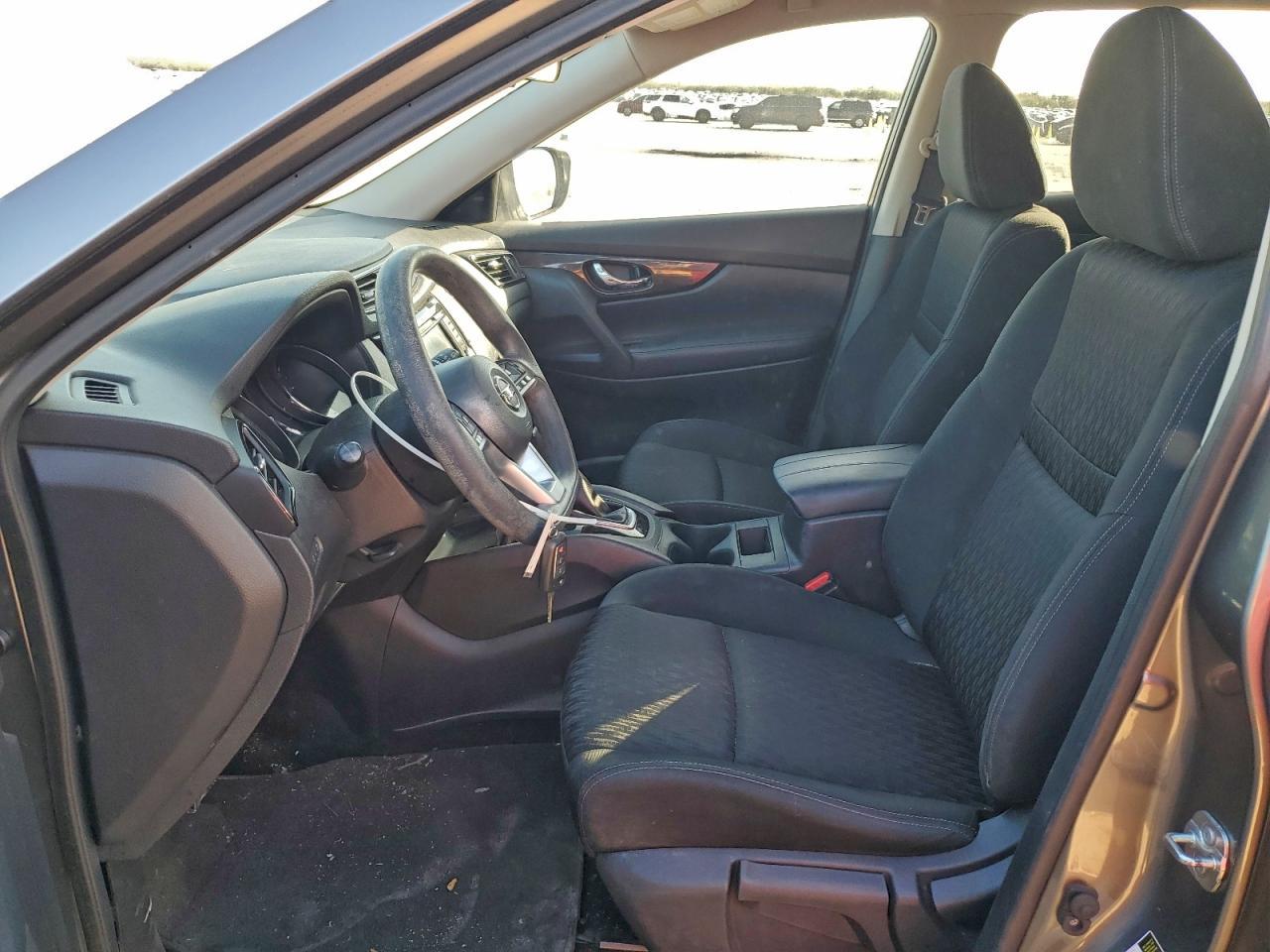 2018 Nissan Rogue S - Image 7