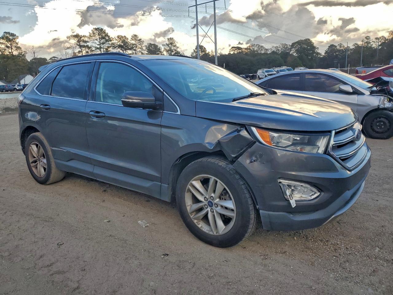 2018 Ford Edge Sel - Image 4