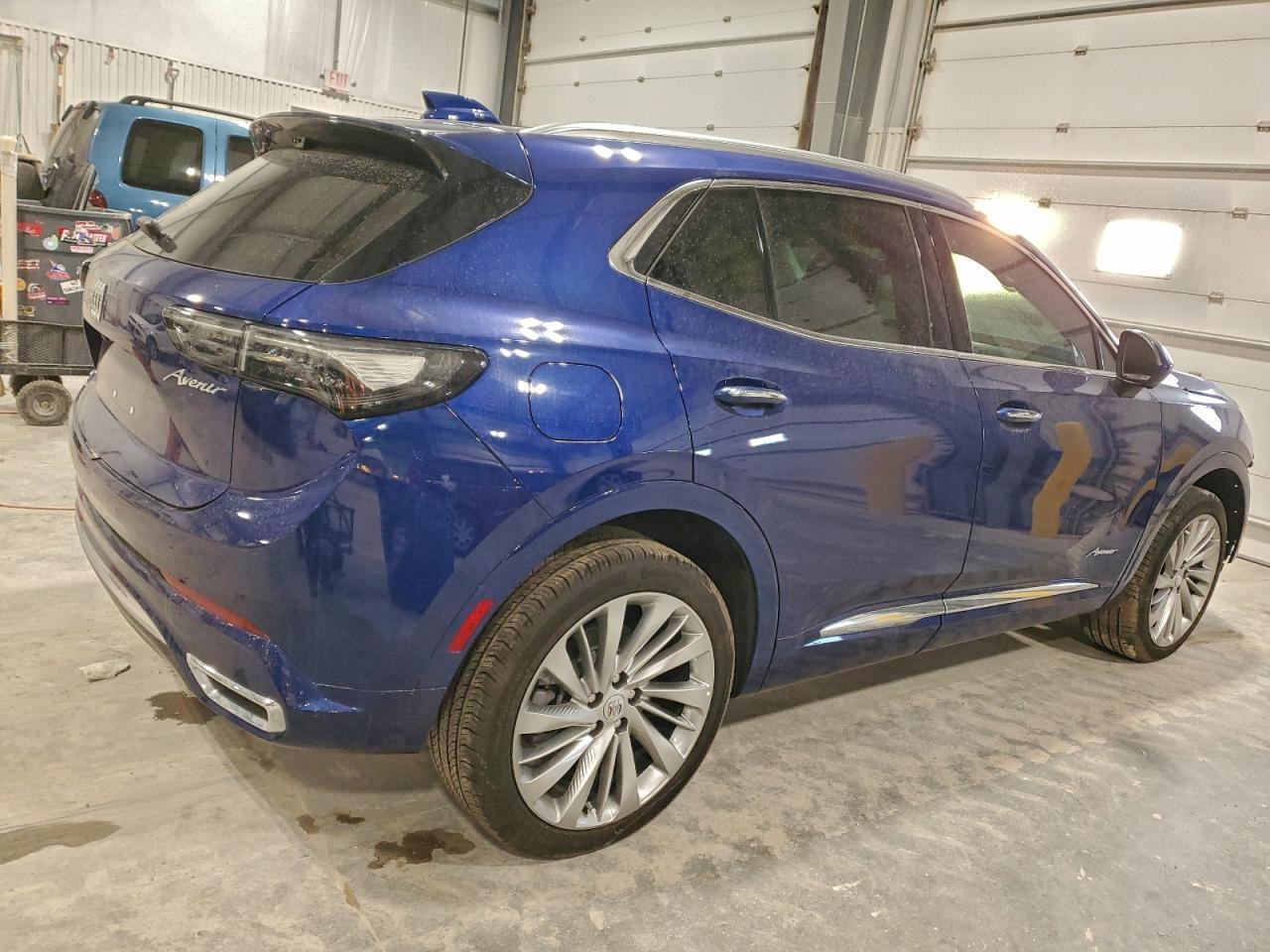 2025 Buick Envision Avenir - Фото 3