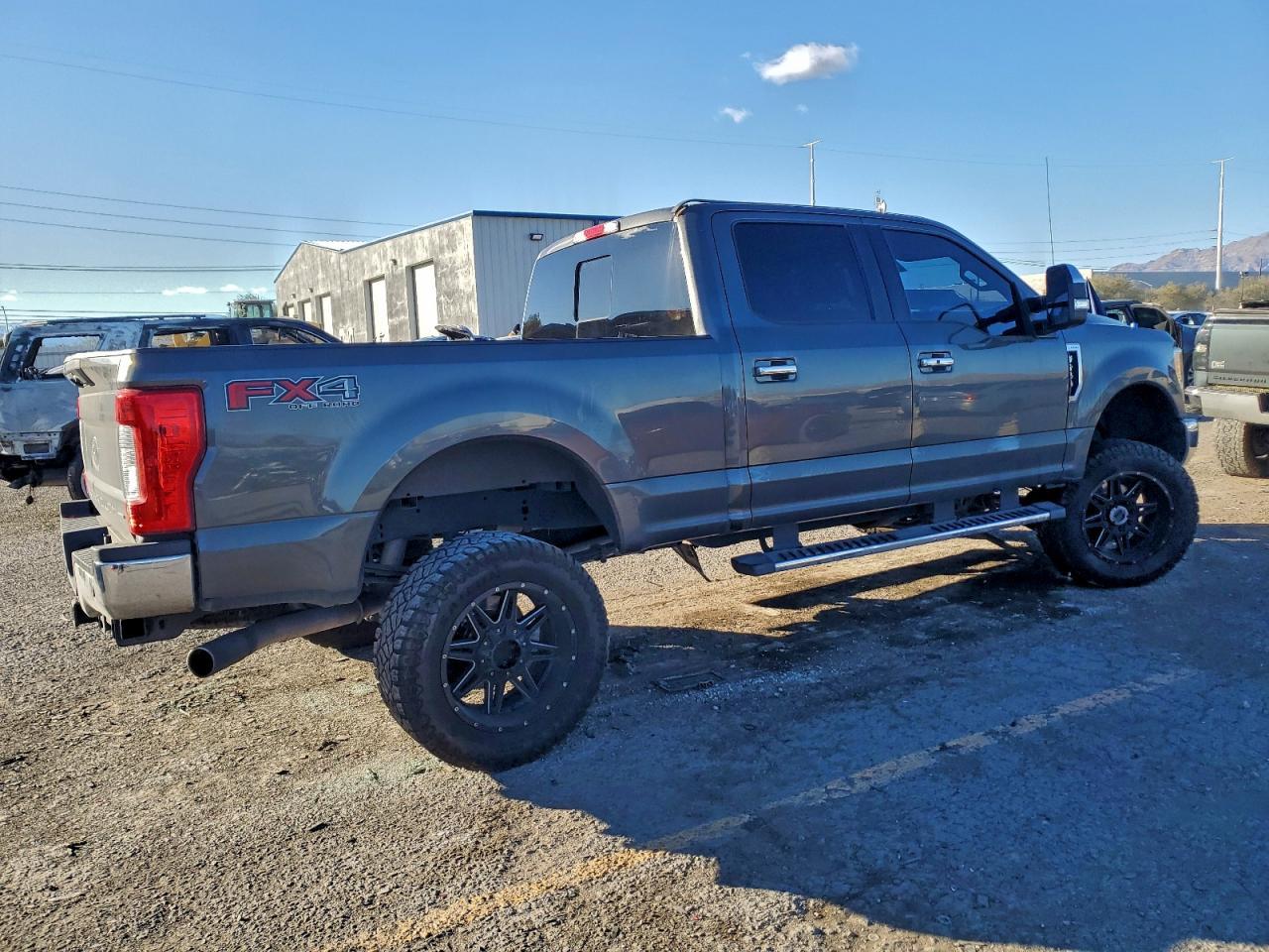 2017 Ford F250 Super Duty - Image 3