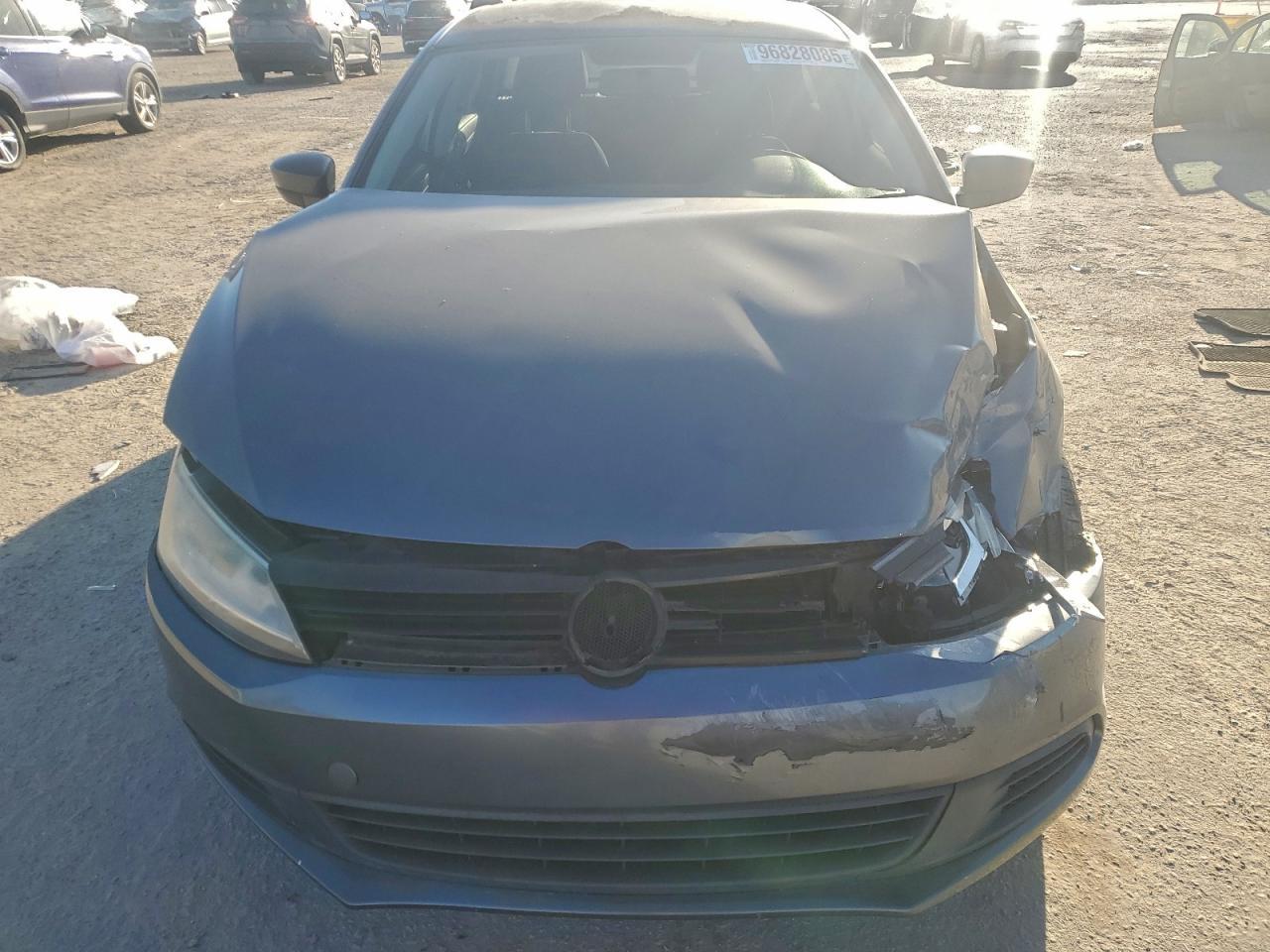 2014 Volkswagen Jetta - Фото 5