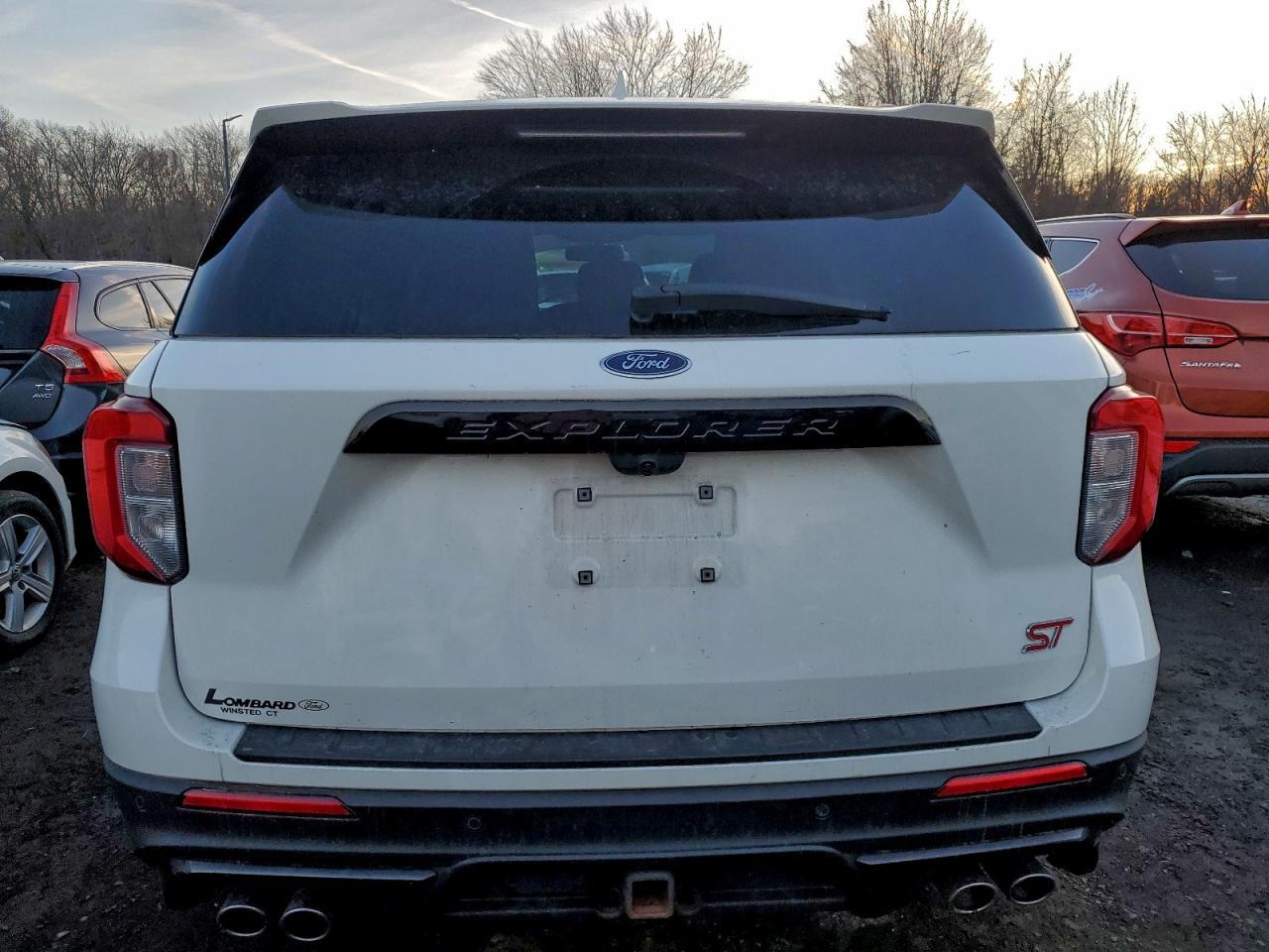 2022 Ford Explorer St - Фото 6