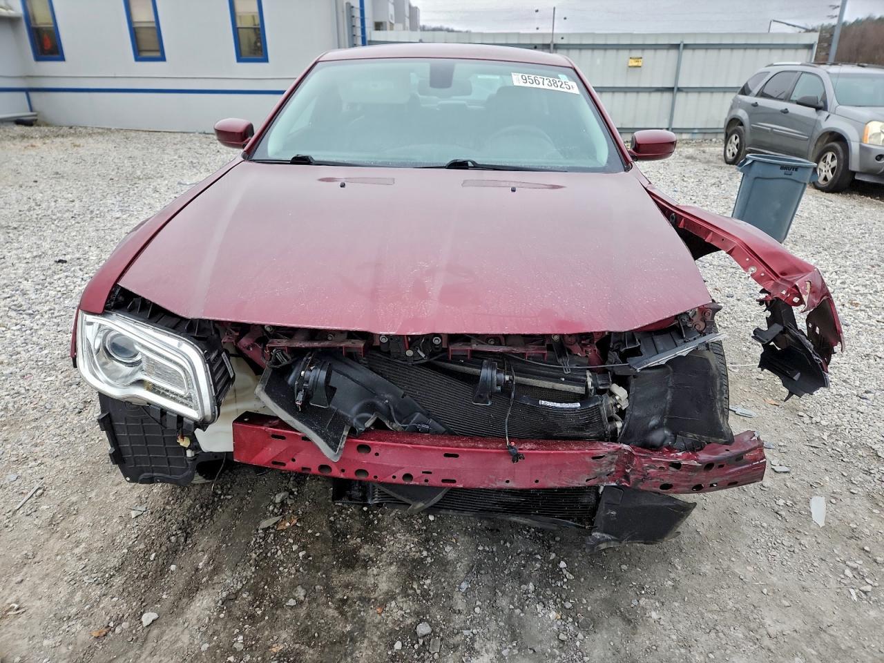 2016 Chrysler 300 Limited - Image 5