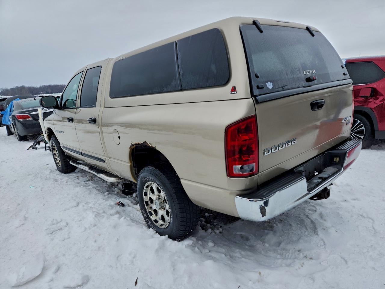2004 Dodge Ram 1500 St - Фото 2