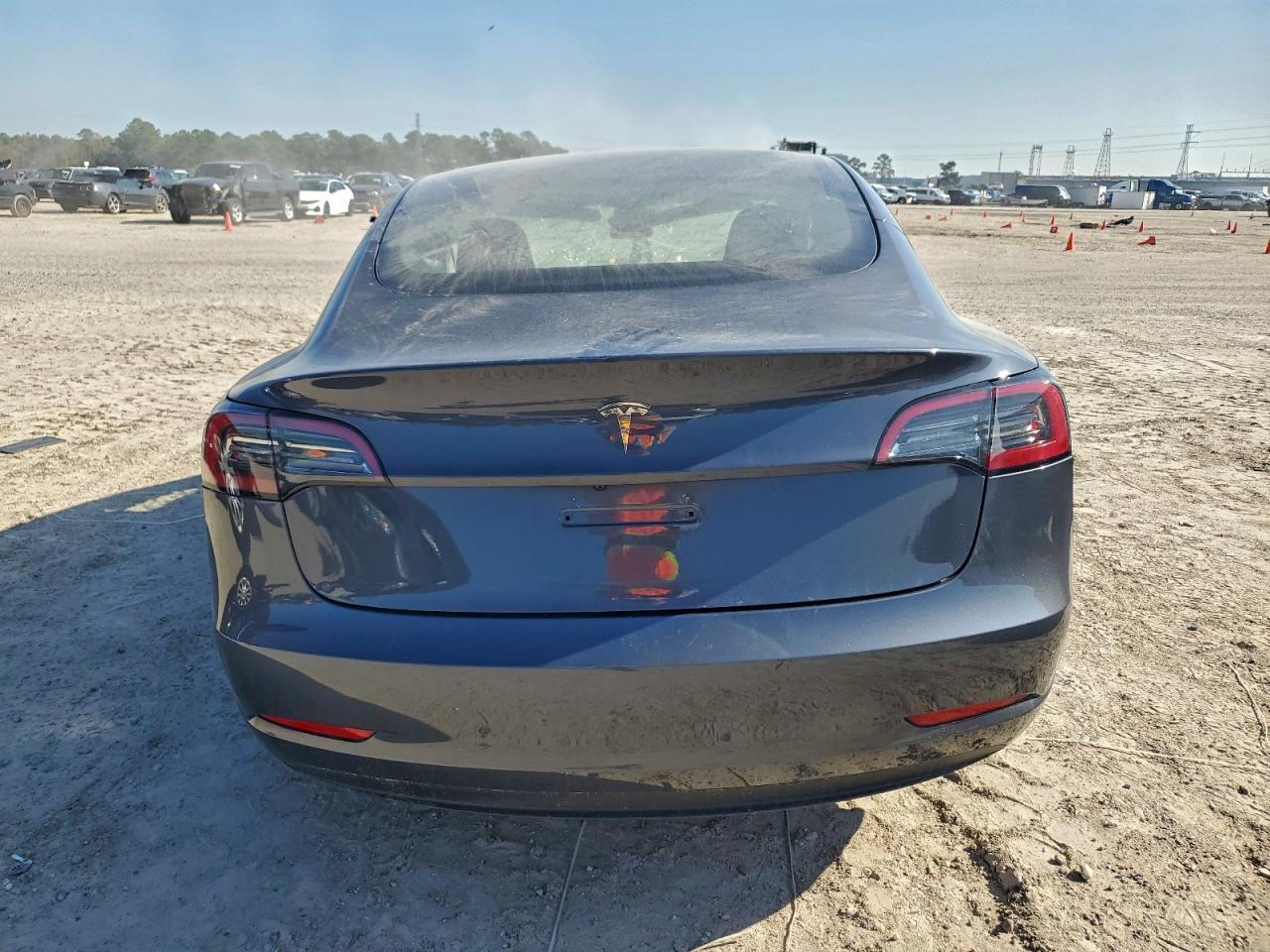 2023 Tesla Model 3 - Image 6
