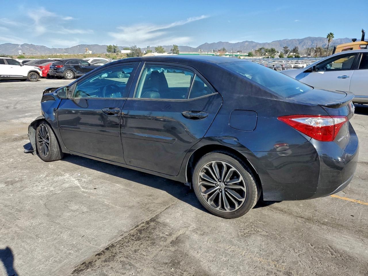 2016 Toyota Corolla L - Фото 2