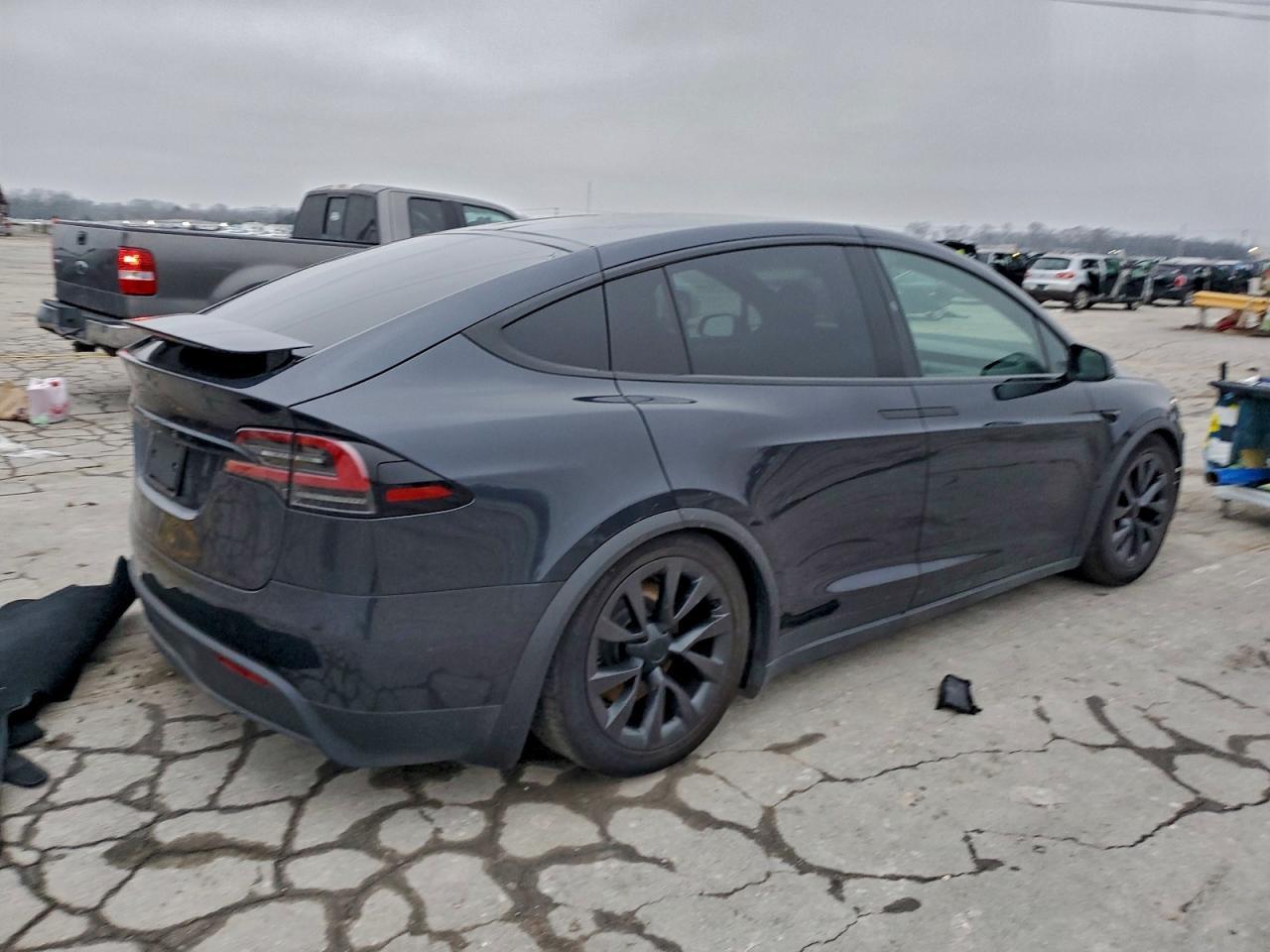 2023 Tesla Model X - Фото 3