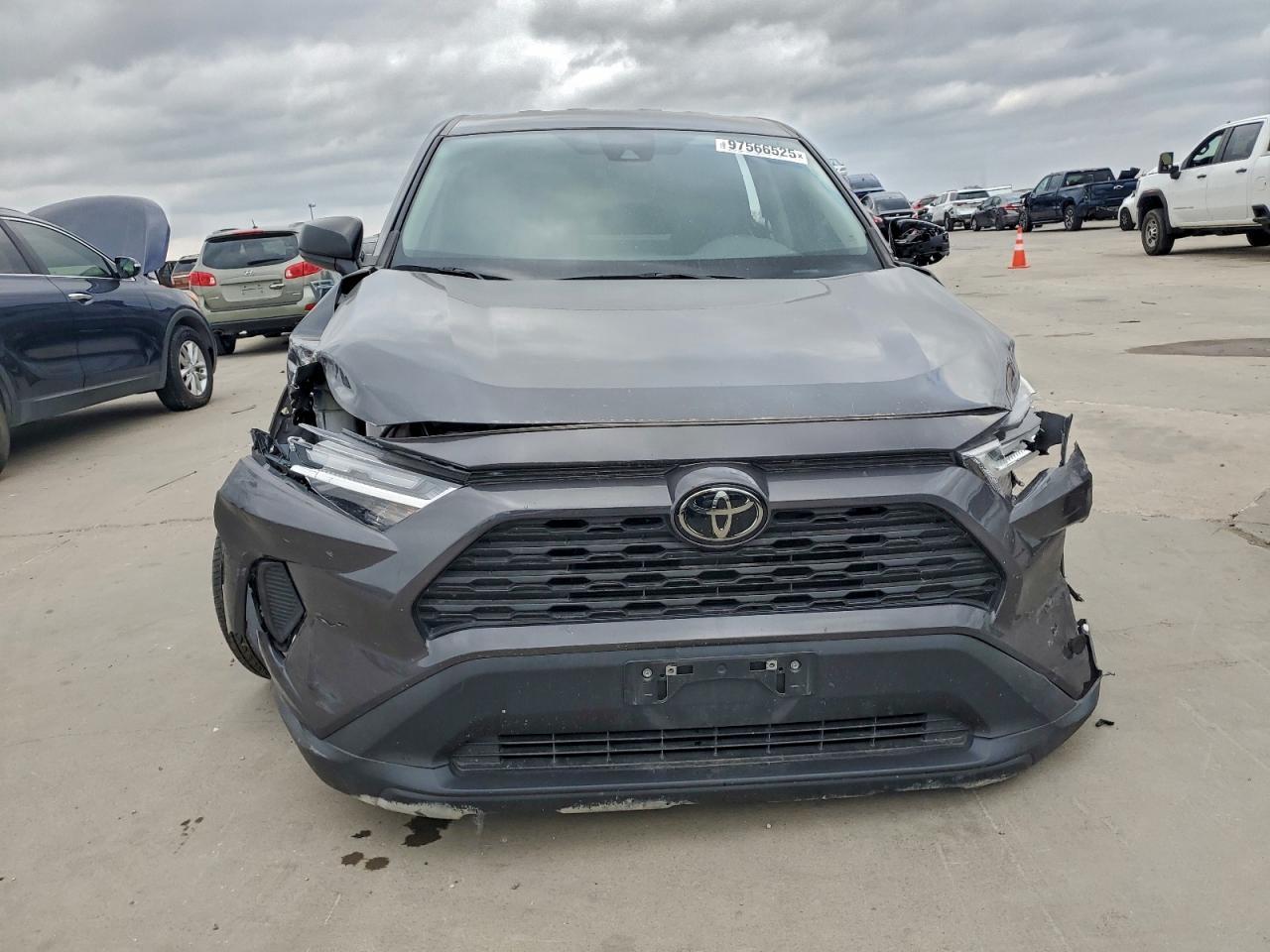 2023 Toyota Rav4 Le - Фото 5
