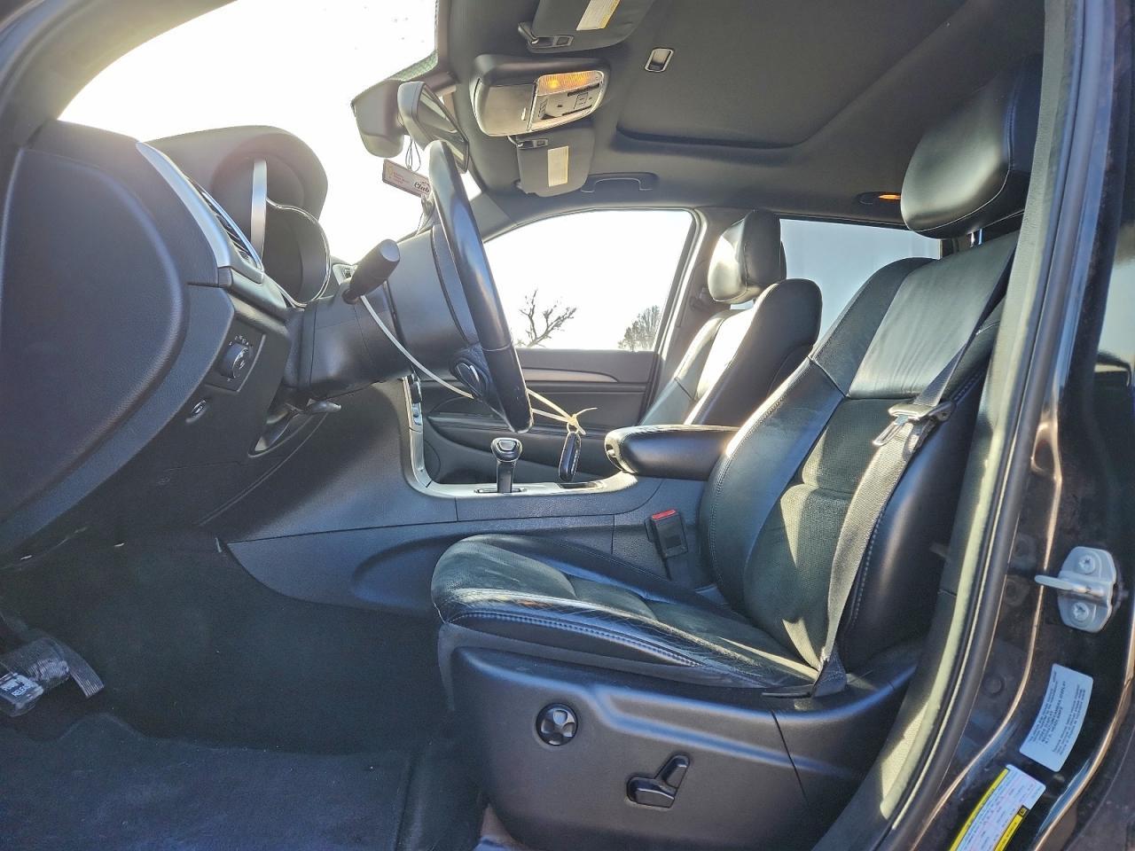 2015 Jeep Grand Cherokee Laredo - Image 7