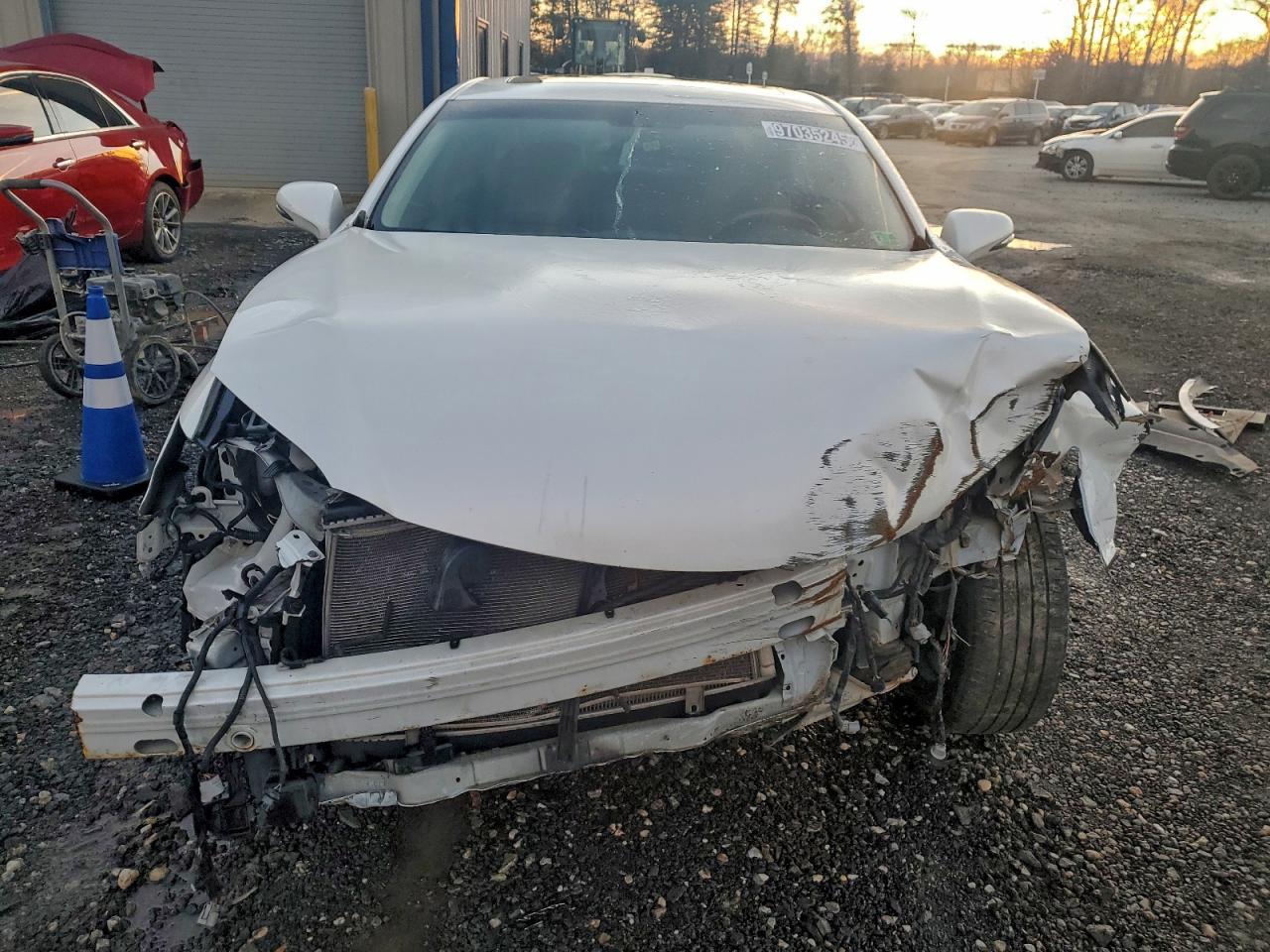 2011 Lexus Es 350 Base - Image 5