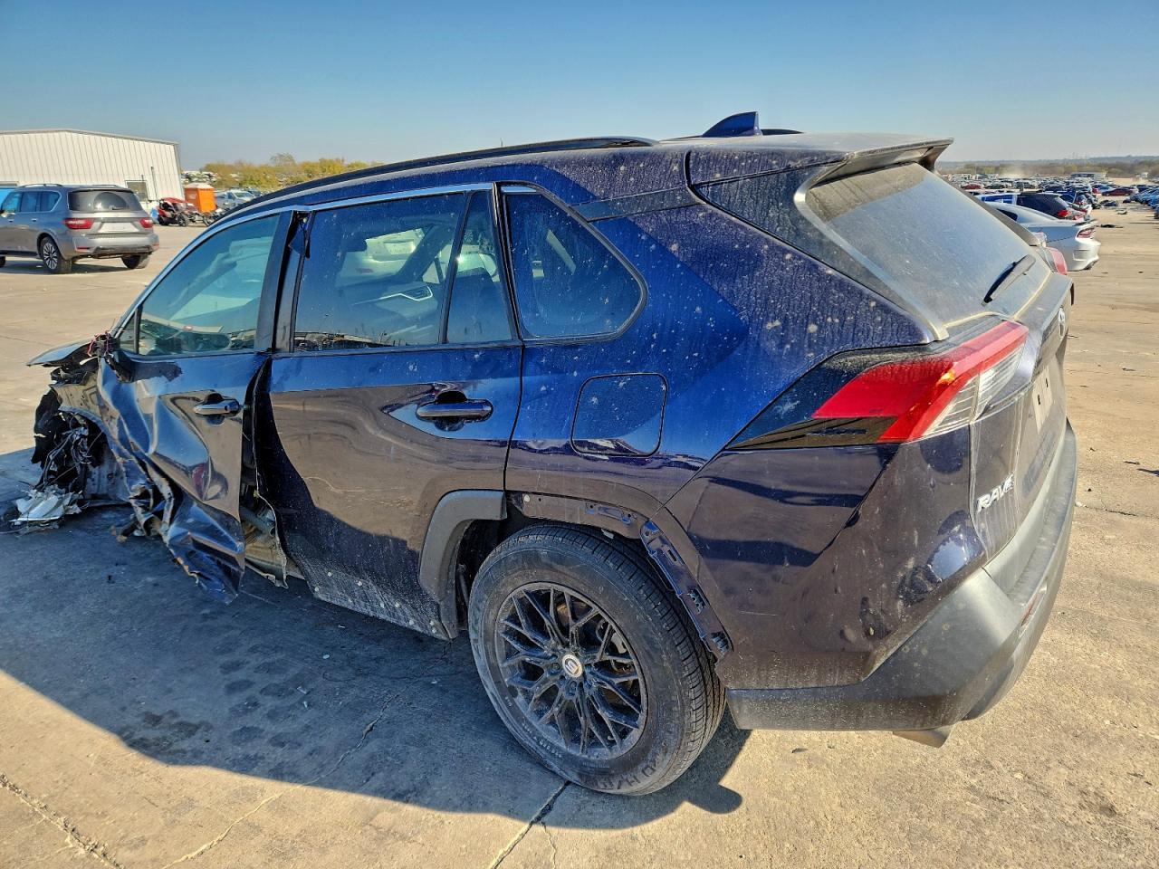 2021 Toyota Rav4 Xle - Image 2