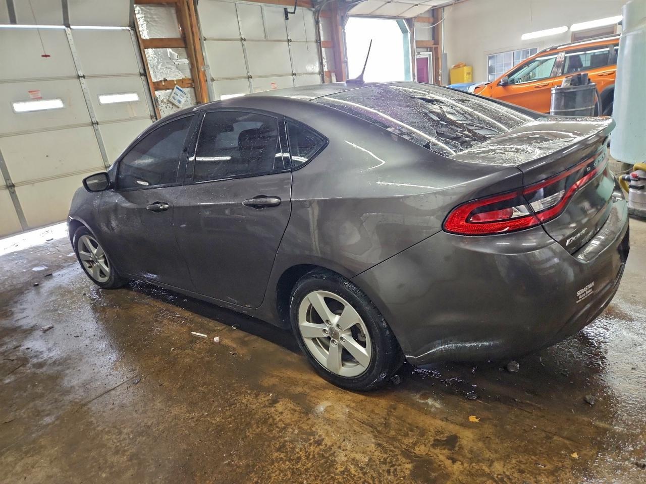 2015 Dodge Dart Sxt - Фото 2