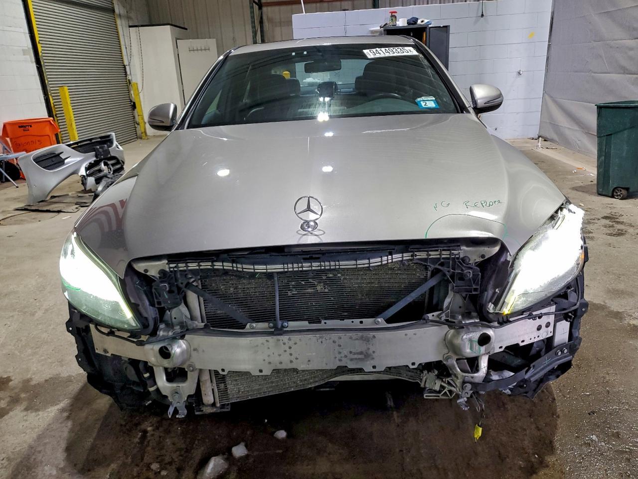 2020 Mercedes-Benz C 300 4Matic - Фото 5