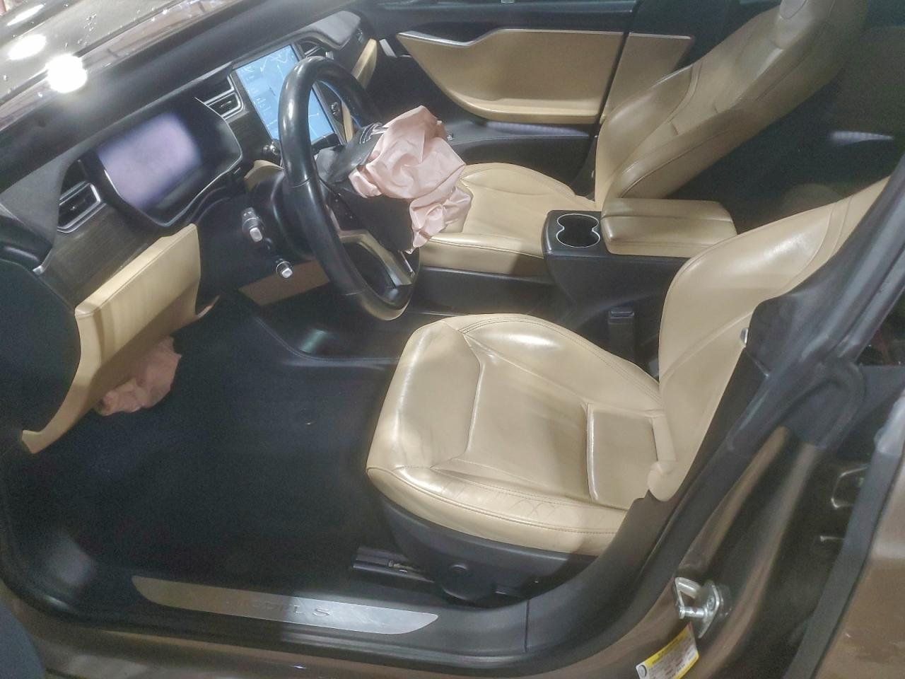 2015 Tesla Model S 90D - Фото 7