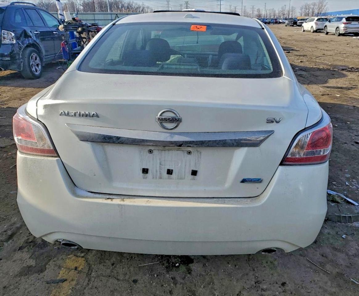 2014 Nissan Altima 2.5 - Фото 6