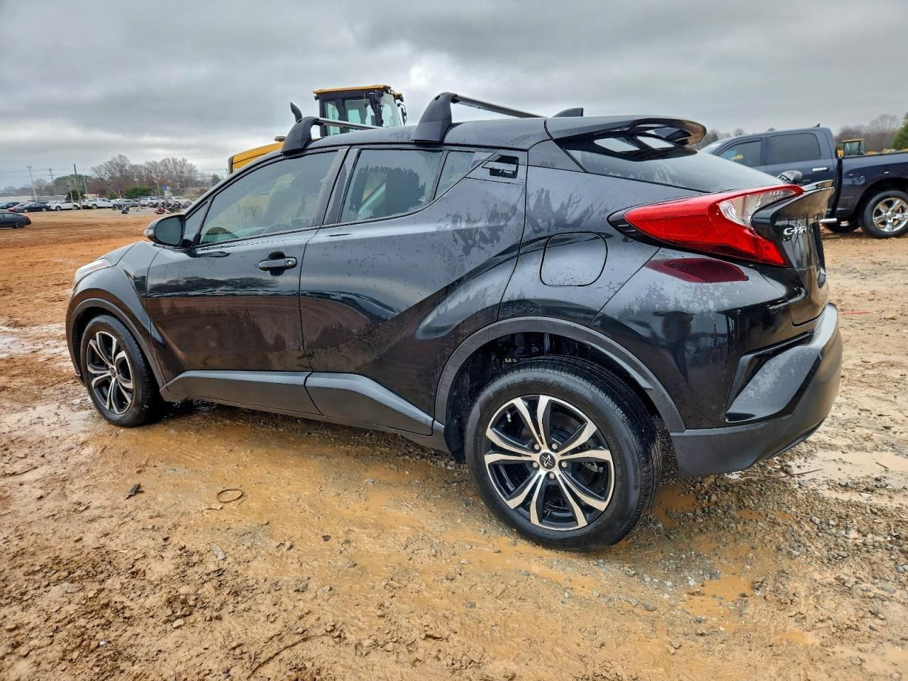 2021 Toyota C-Hr Xle - Фото 2
