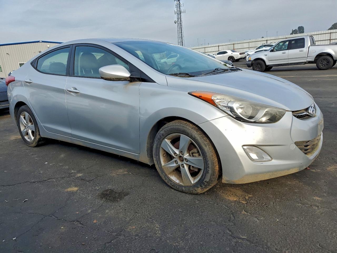2013 Hyundai Elantra Gls - Фото 4