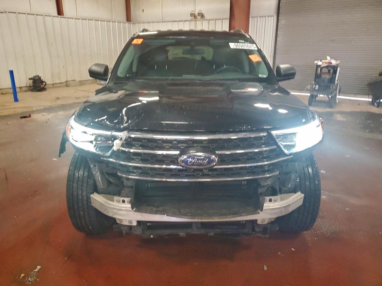 2021 Ford Explorer Xlt - Image 5