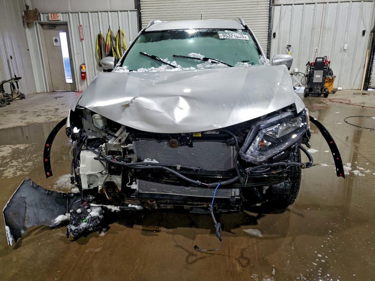 2015 Nissan Rogue S - Фото 5